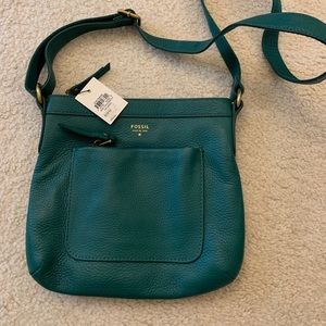 Fossil Leather Crossbody Bag w/tag